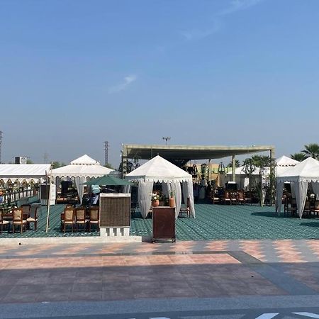 Grand Hotel Nawanshahr Nawashahr Bagian luar foto
