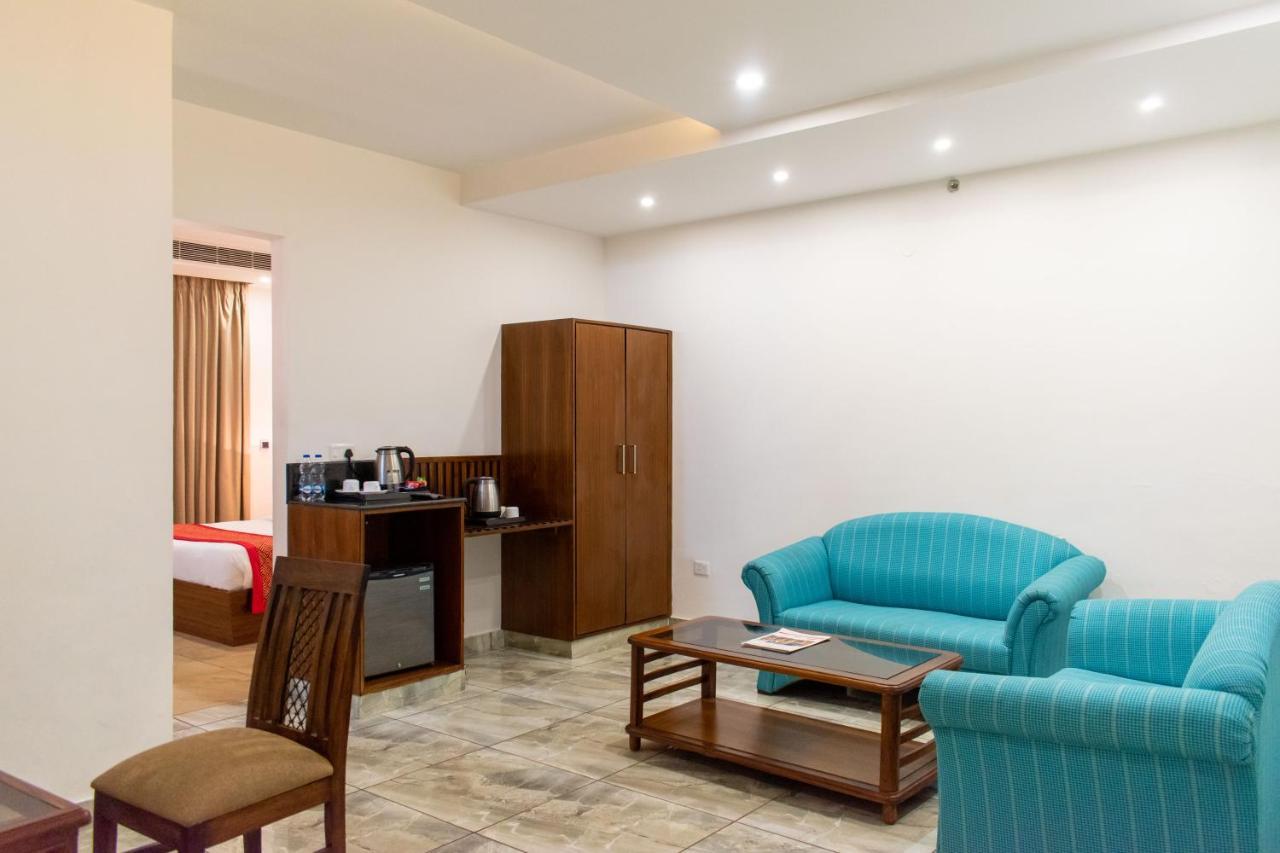 Grand Hotel Nawanshahr Nawashahr Bagian luar foto