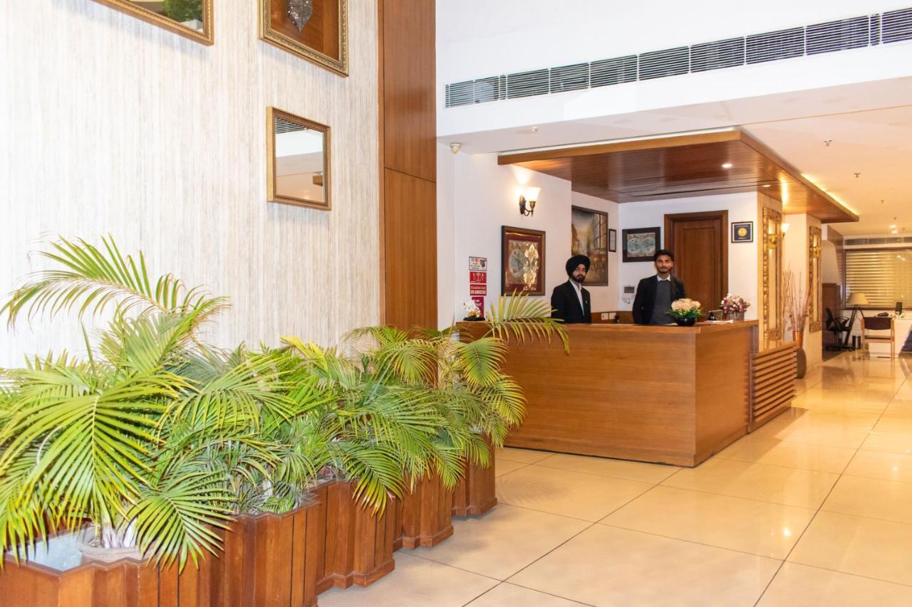 Grand Hotel Nawanshahr Nawashahr Bagian luar foto