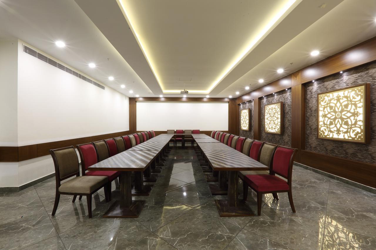 Grand Hotel Nawanshahr Nawashahr Bagian luar foto