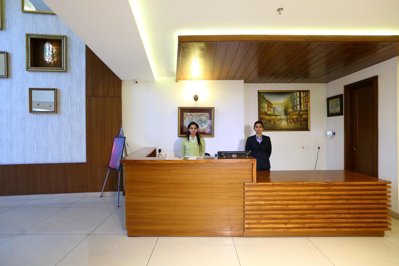 Grand Hotel Nawanshahr Nawashahr Bagian luar foto