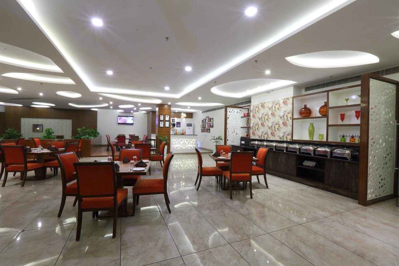 Grand Hotel Nawanshahr Nawashahr Bagian luar foto