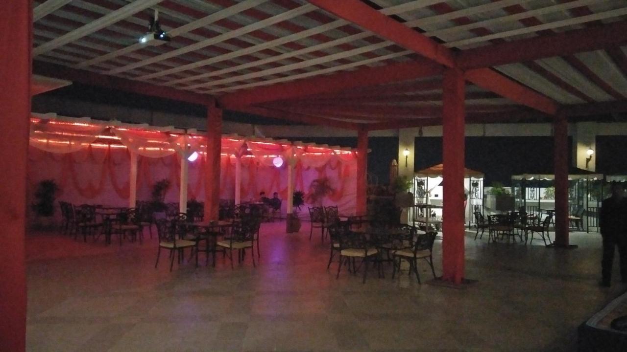 Grand Hotel Nawanshahr Nawashahr Bagian luar foto